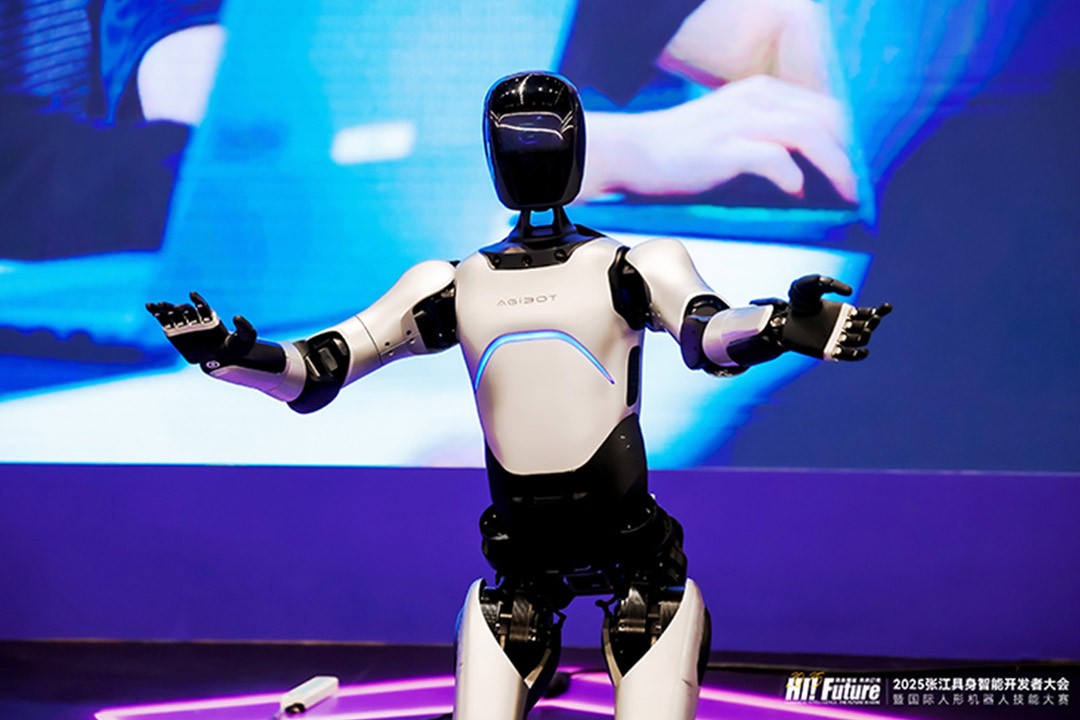 LEWIN乐玩-佳能"佳直播"携手时拍传媒，开启明星感团播时代